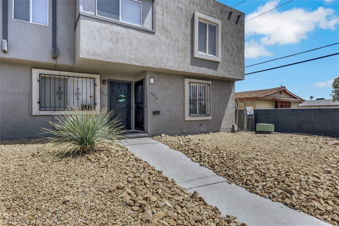 6008 Pebble Beach Boulevard Property Photo 1
