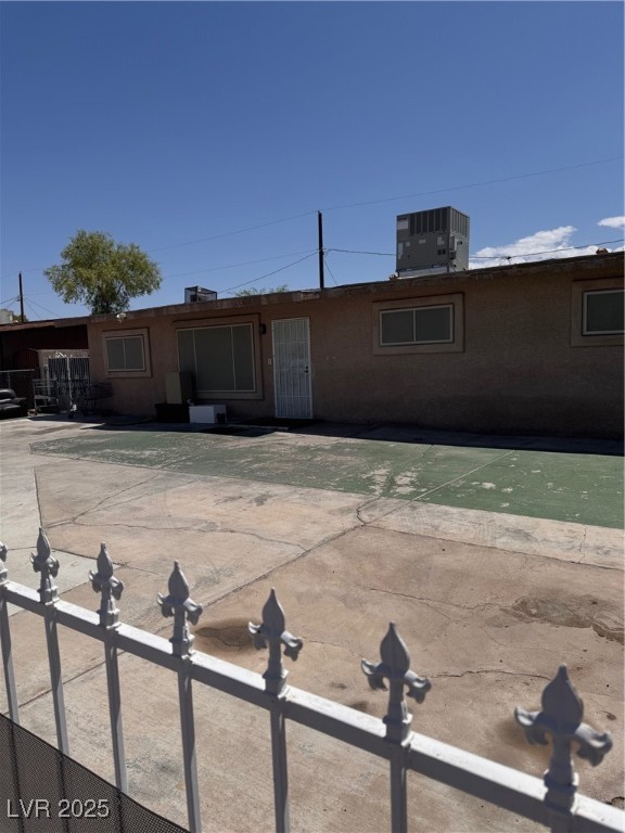 2604 Webster Street Property Photo 1