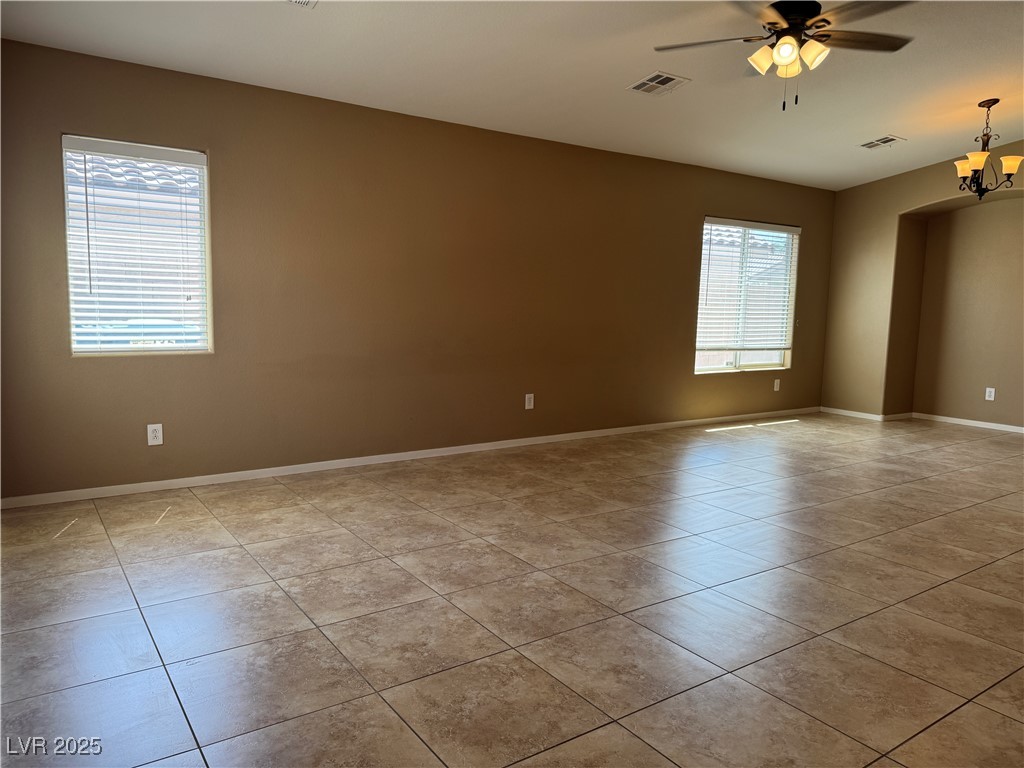 5935 Sierra Medina Avenue Property Photo 3