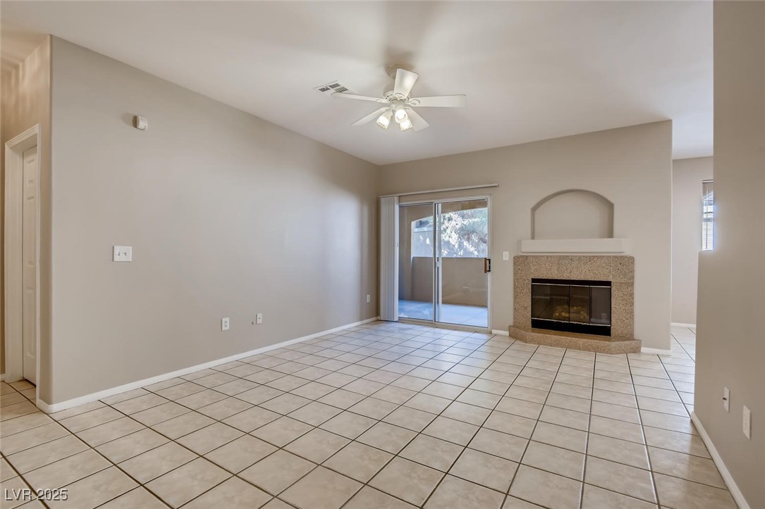 1713 Sky Of Red Drive 203 Property Photo 6