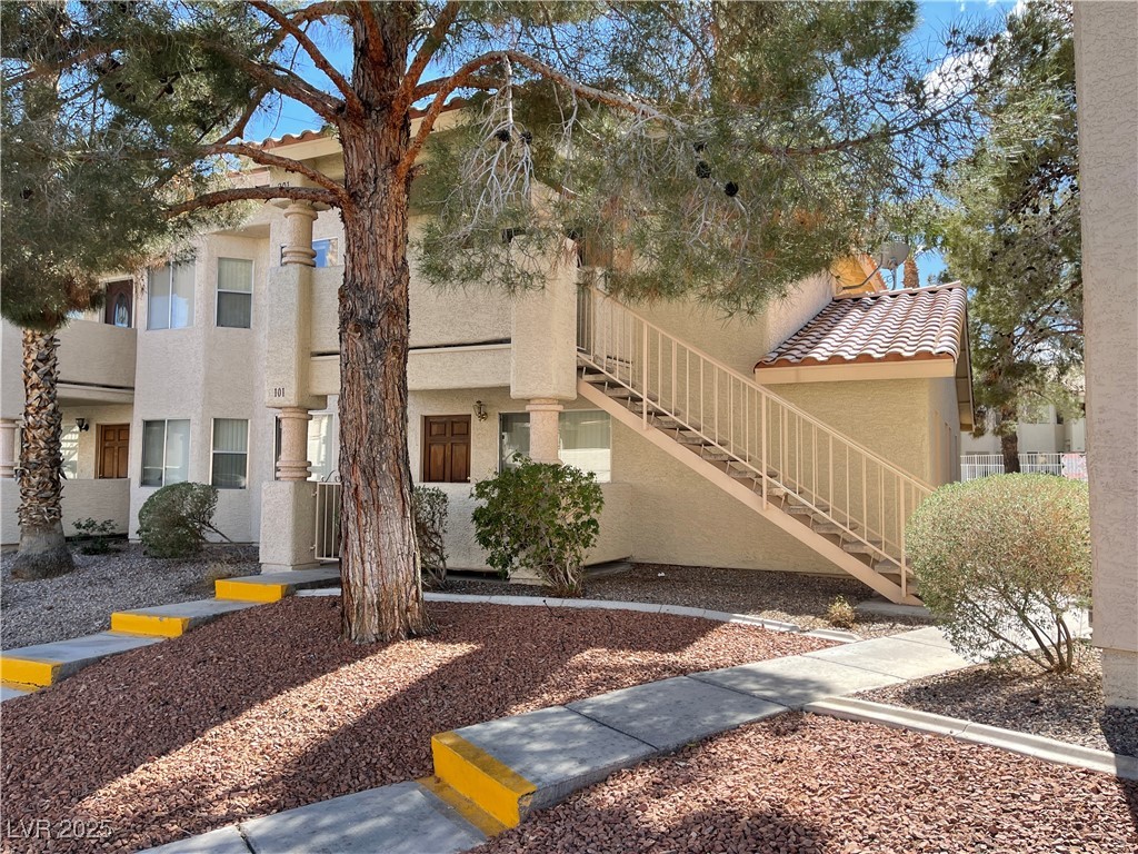913 Boulder Mesa Drive 101 Property Photo 1