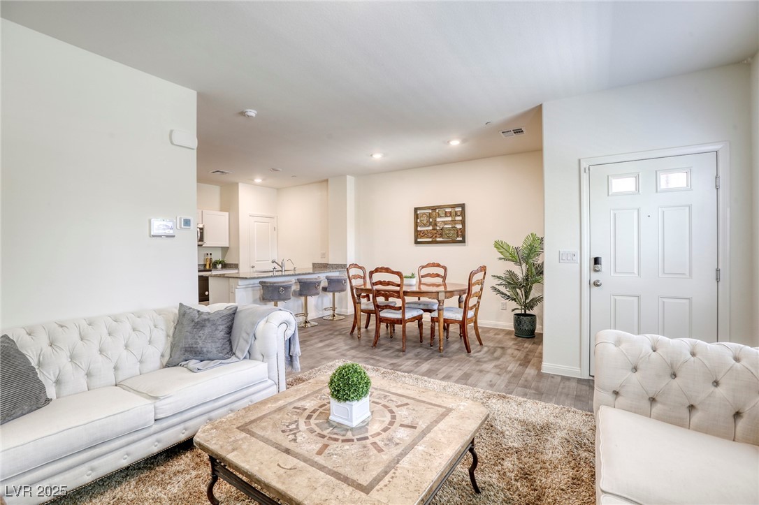 12728 Feathersong Street Property Photo 4