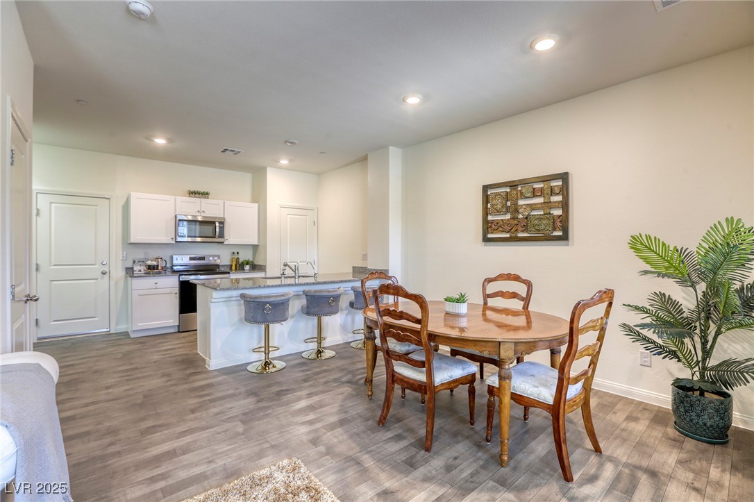 12728 Feathersong Street Property Photo 6