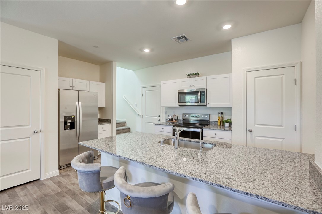 12728 Feathersong Street Property Photo 8