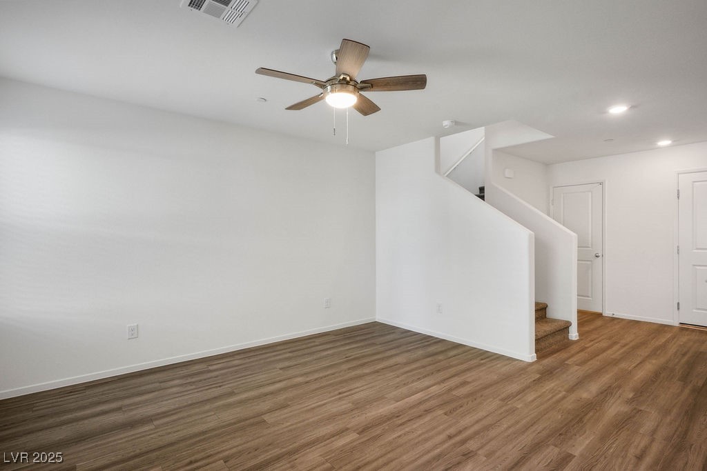 9338 Soothing Sea Street Property Photo 5