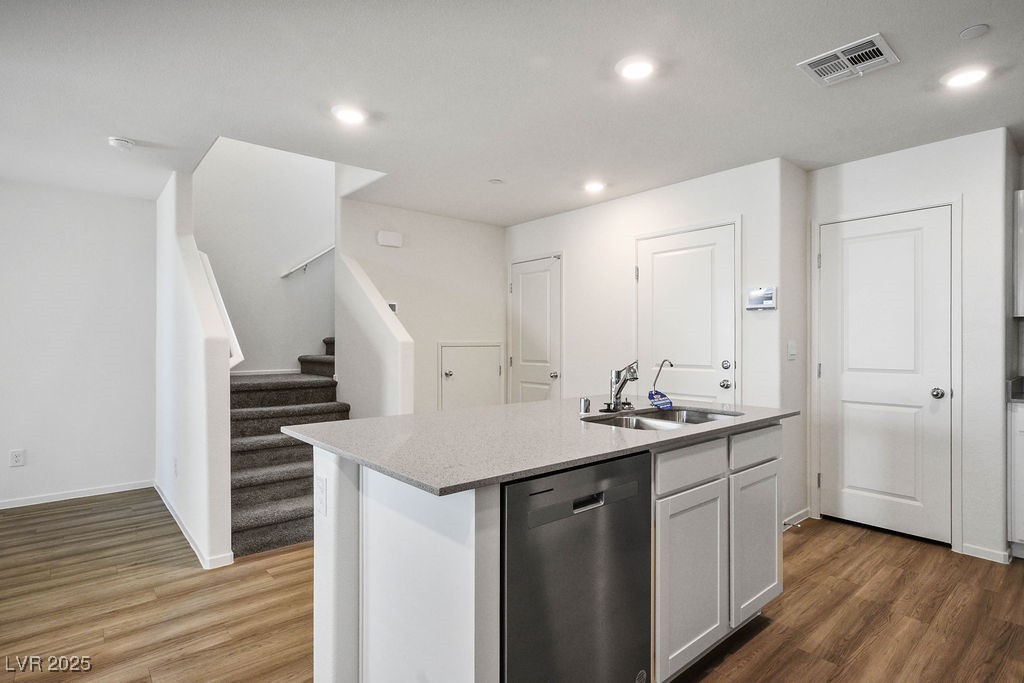 9338 Soothing Sea Street Property Photo 8