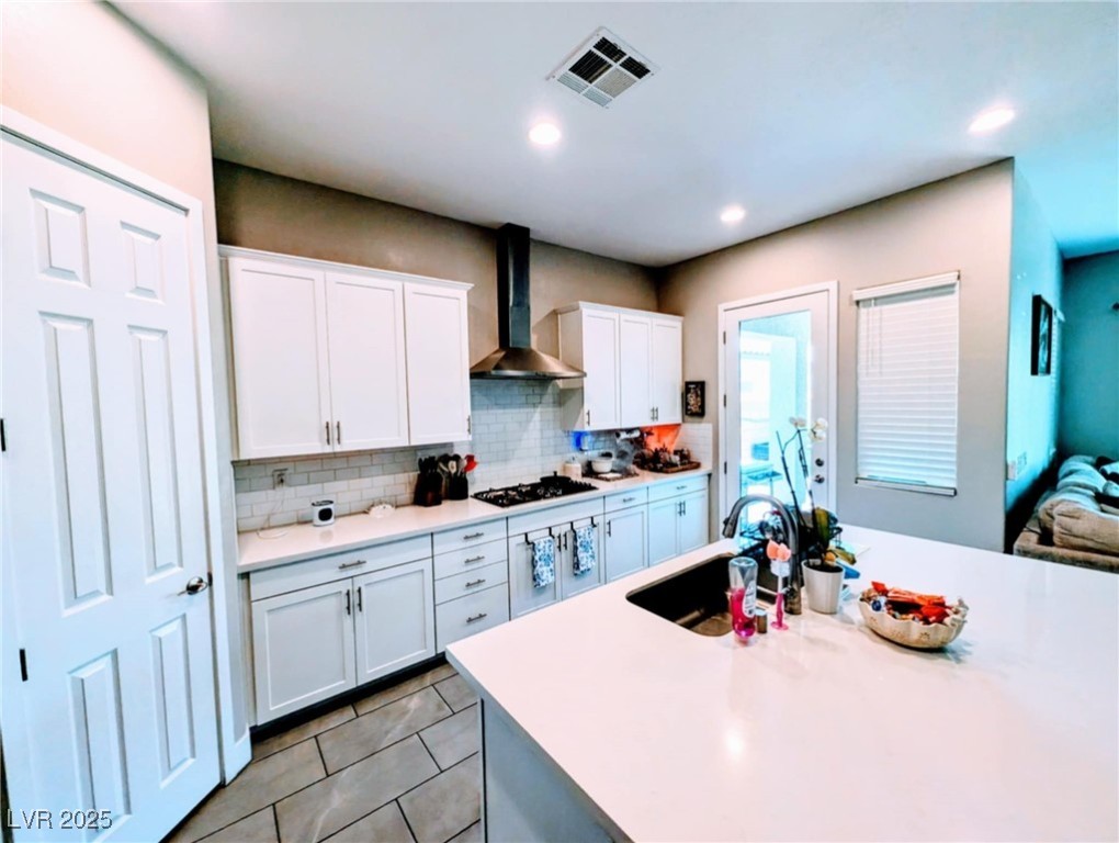 6021 Vivanco Street Property Photo 2