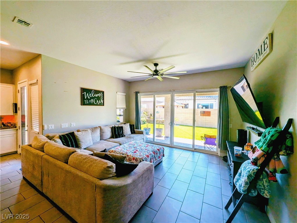 6021 Vivanco Street Property Photo 6
