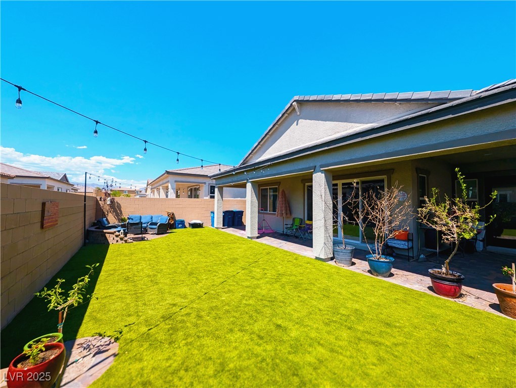 6021 Vivanco Street Property Photo 12