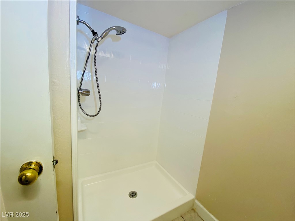3766 Colonial Drive Property Photo 10