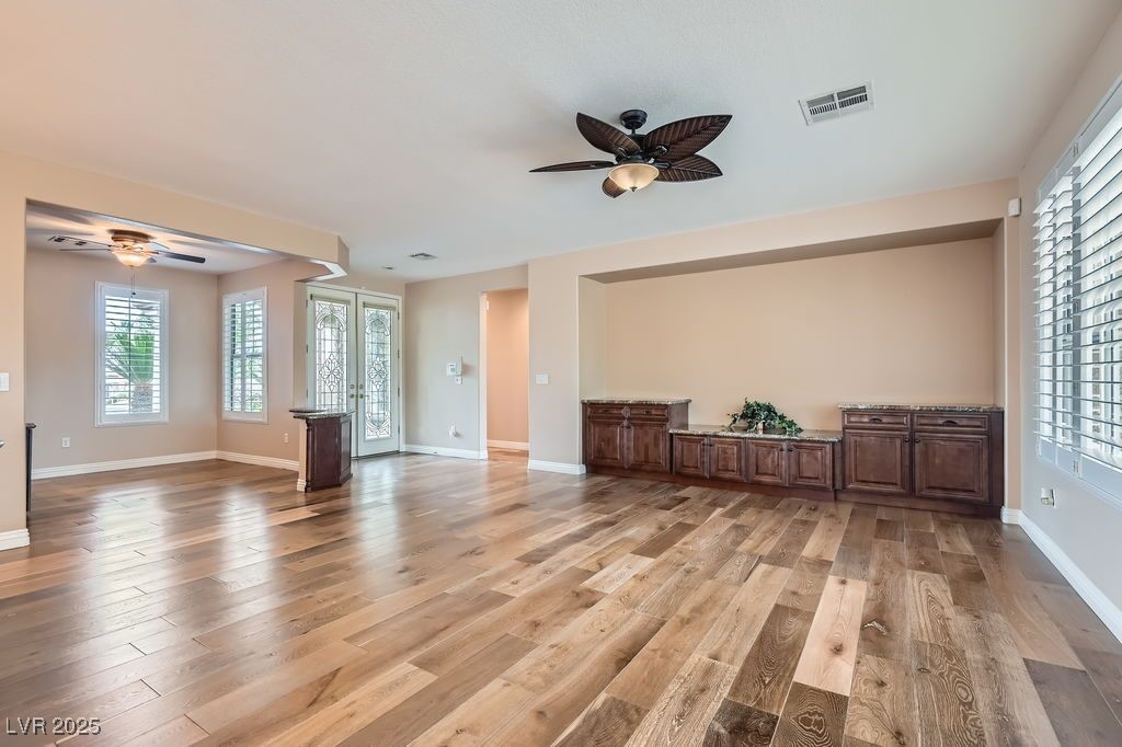4311 Fiore Bella Boulevard Property Photo 5