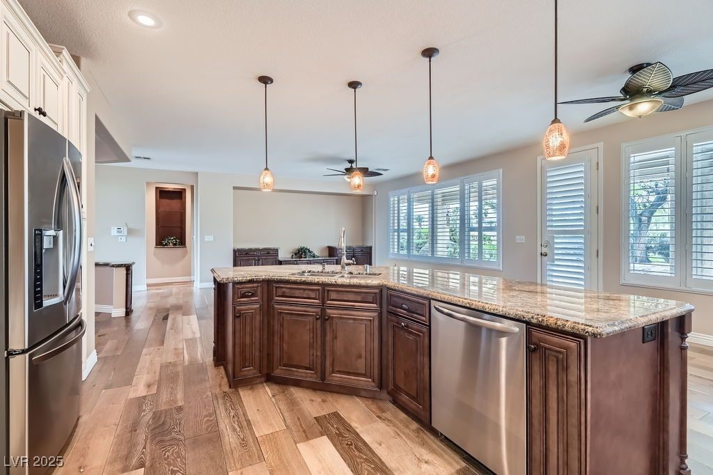 4311 Fiore Bella Boulevard Property Photo 10