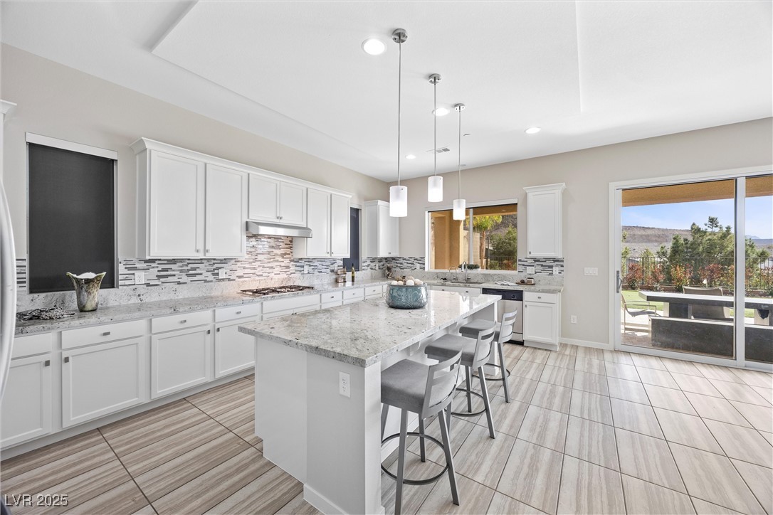 13 Scenic Terrain Avenue Property Photo 8