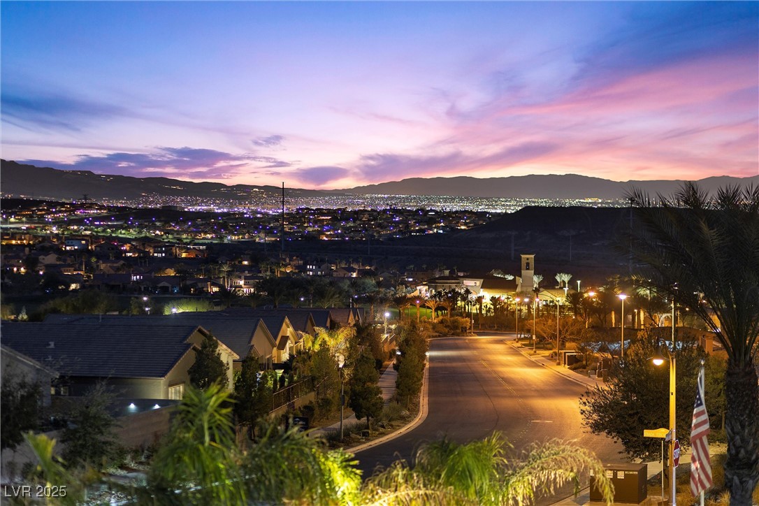13 Scenic Terrain Avenue Property Photo 42