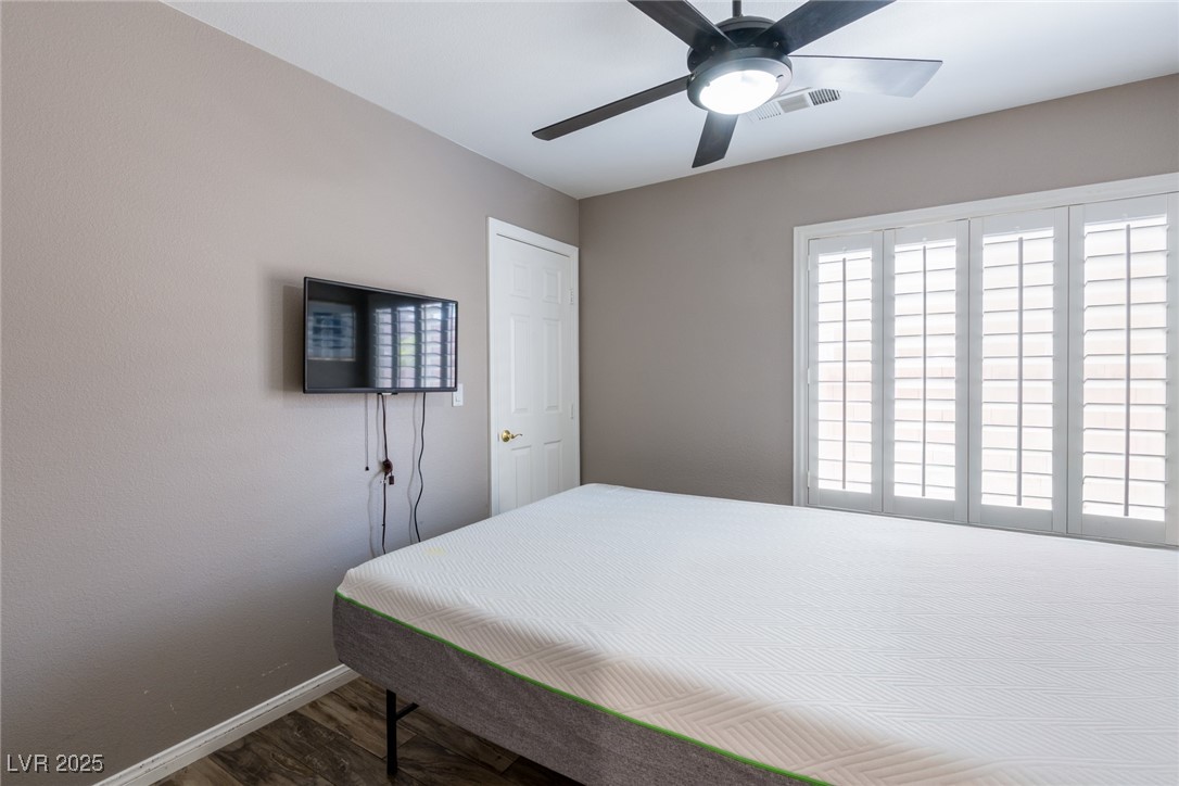 6251 Tuckaway Cove Avenue Property Photo 19