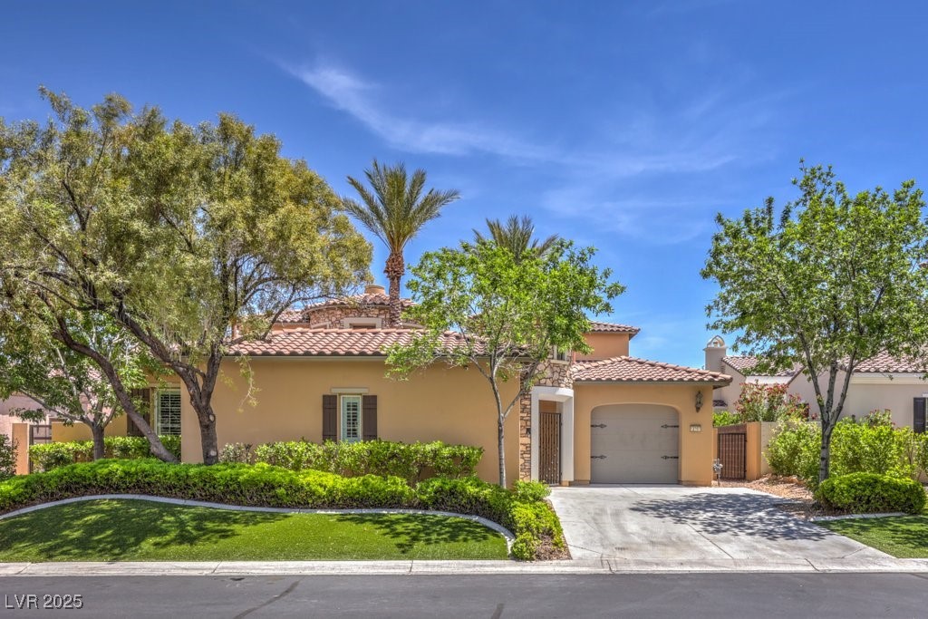 12050 Whitehills Street Property Photo 1