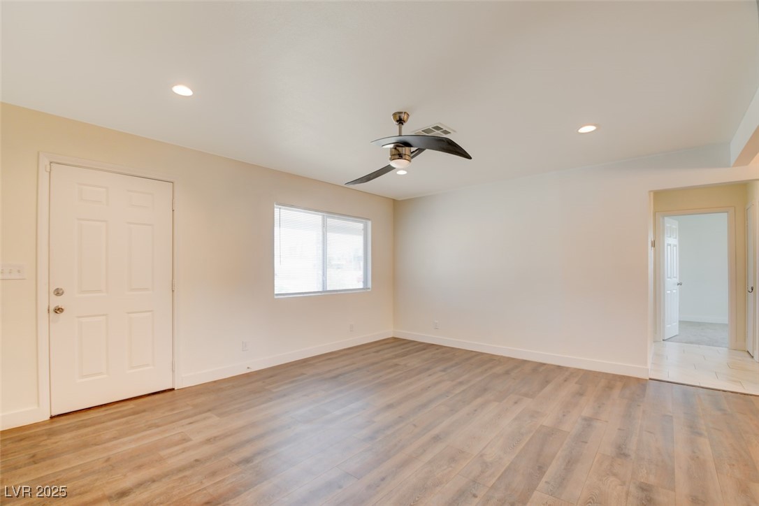 1123 Chapman Drive Property Photo 7