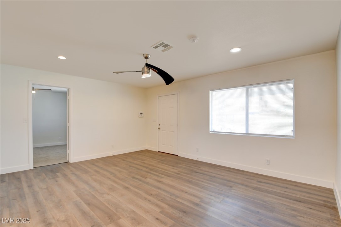 1123 Chapman Drive Property Photo 8