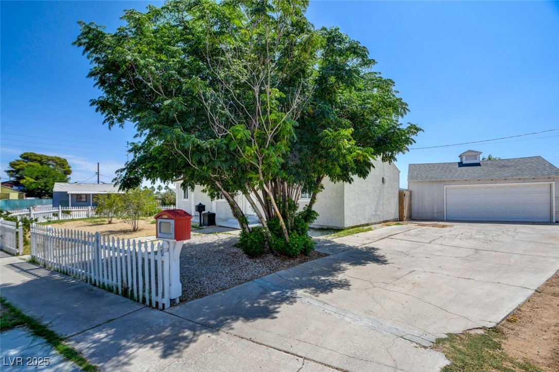 1123 Chapman Drive Property Photo 20
