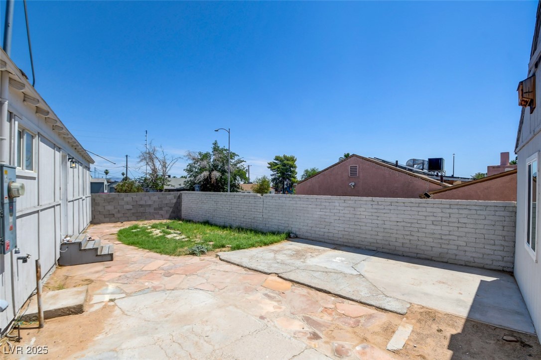 1123 Chapman Drive Property Photo 25