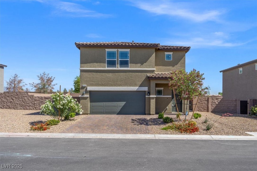 7910 Diamond Sky Avenue Property Photo 1