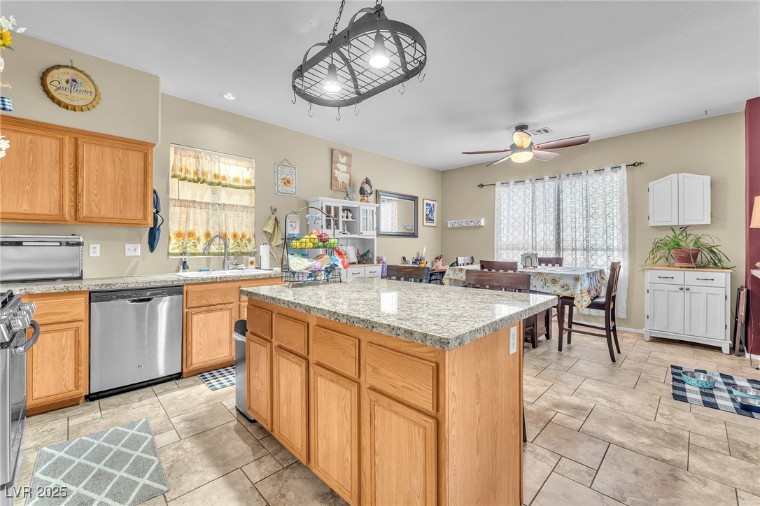 1476 Evening Song Avenue Property Photo 13