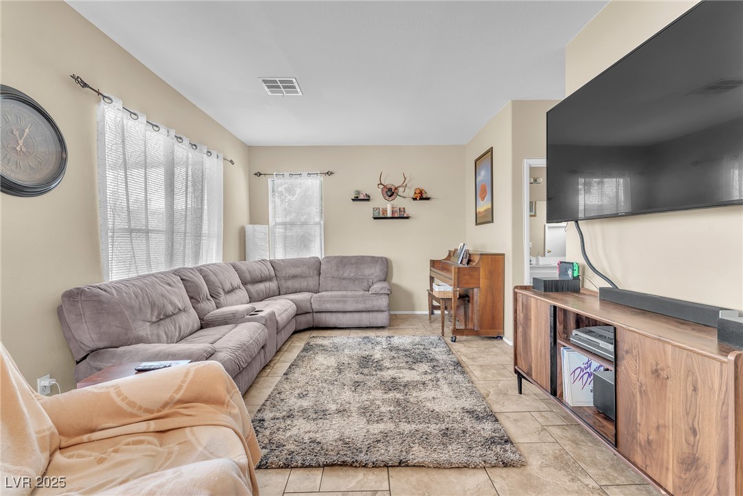 1476 Evening Song Avenue Property Photo 17