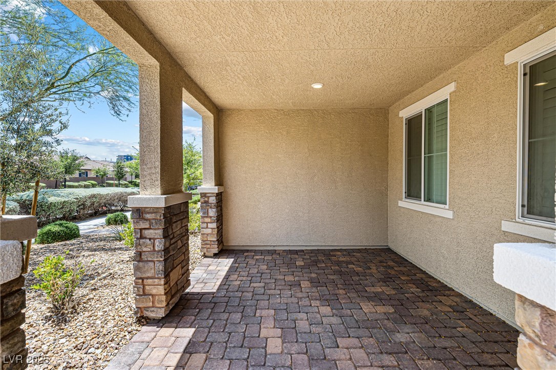 3188 Via Da Vinci Property Photo 3