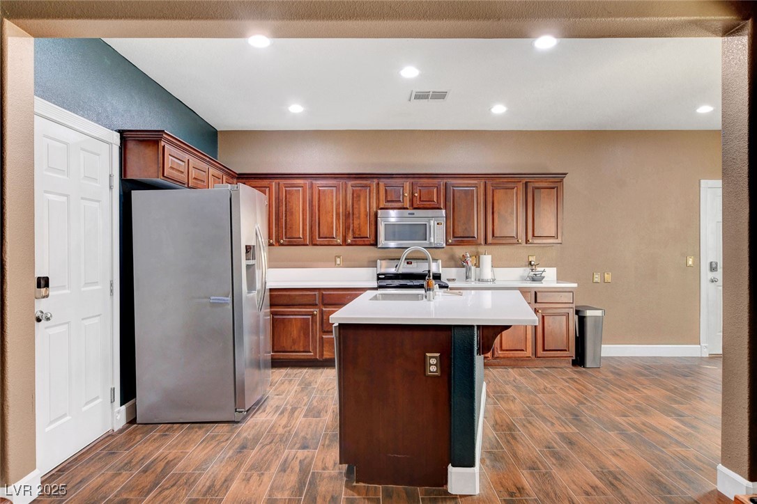 8560 Alocasia Court Property Photo 1