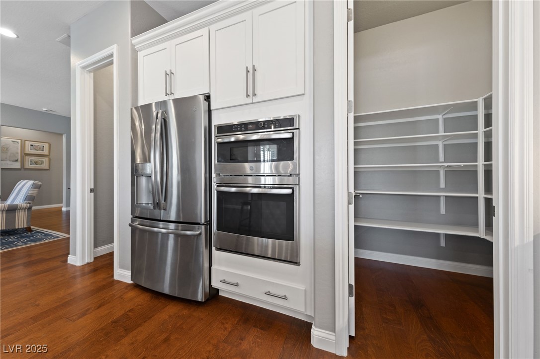 6192 Lautman Ridge Court Property Photo 18
