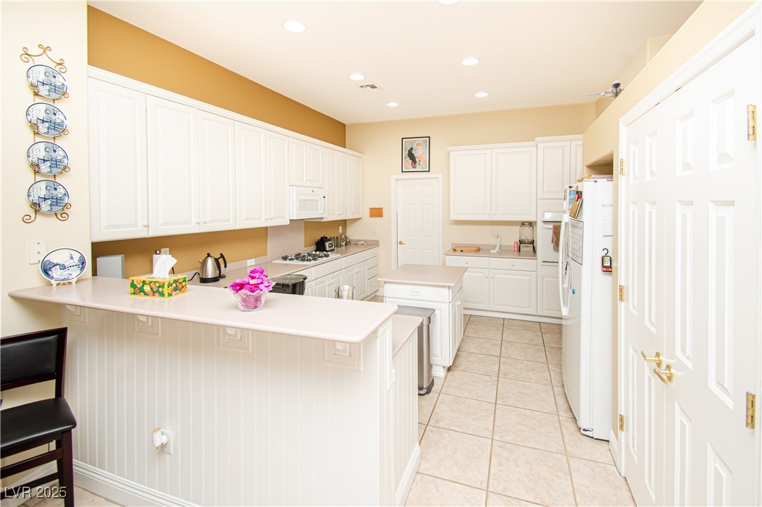 2106 King Mesa Drive Property Photo 9