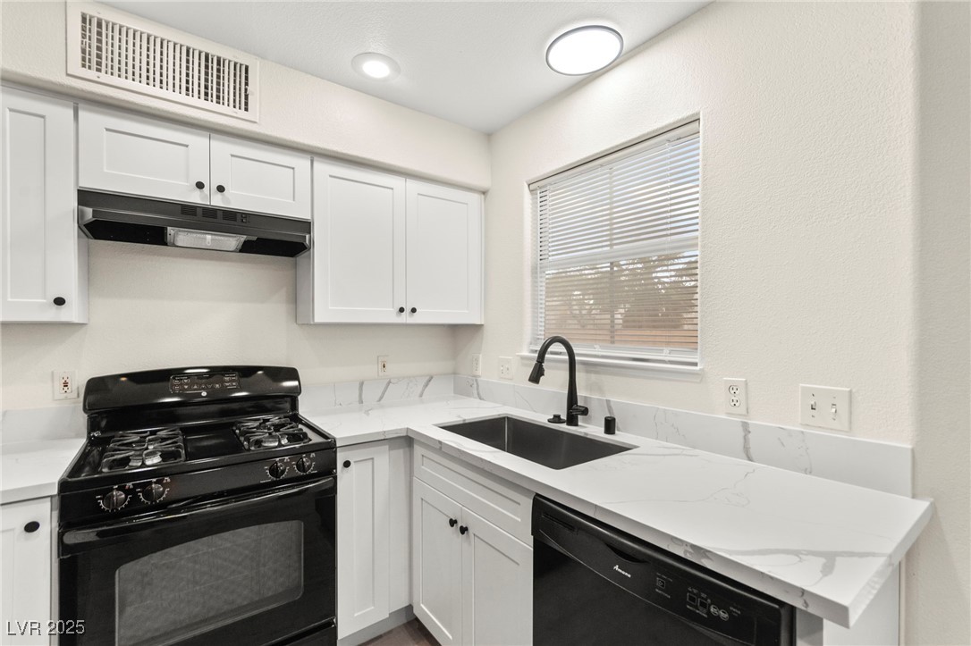 7566 Glowing Ember Court 101 Property Photo 11
