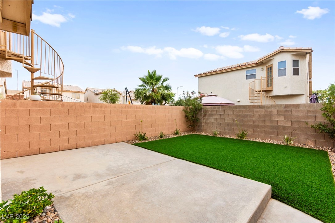 7566 Glowing Ember Court 101 Property Photo 16