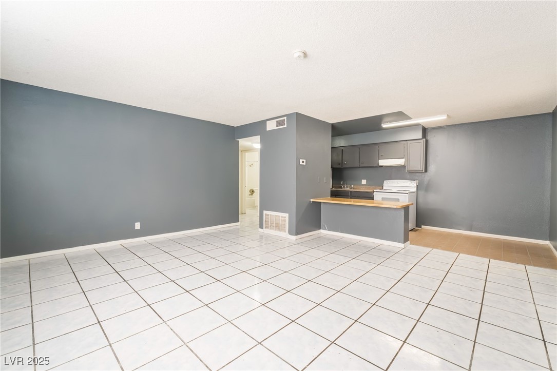 833 BRUCE Street 1