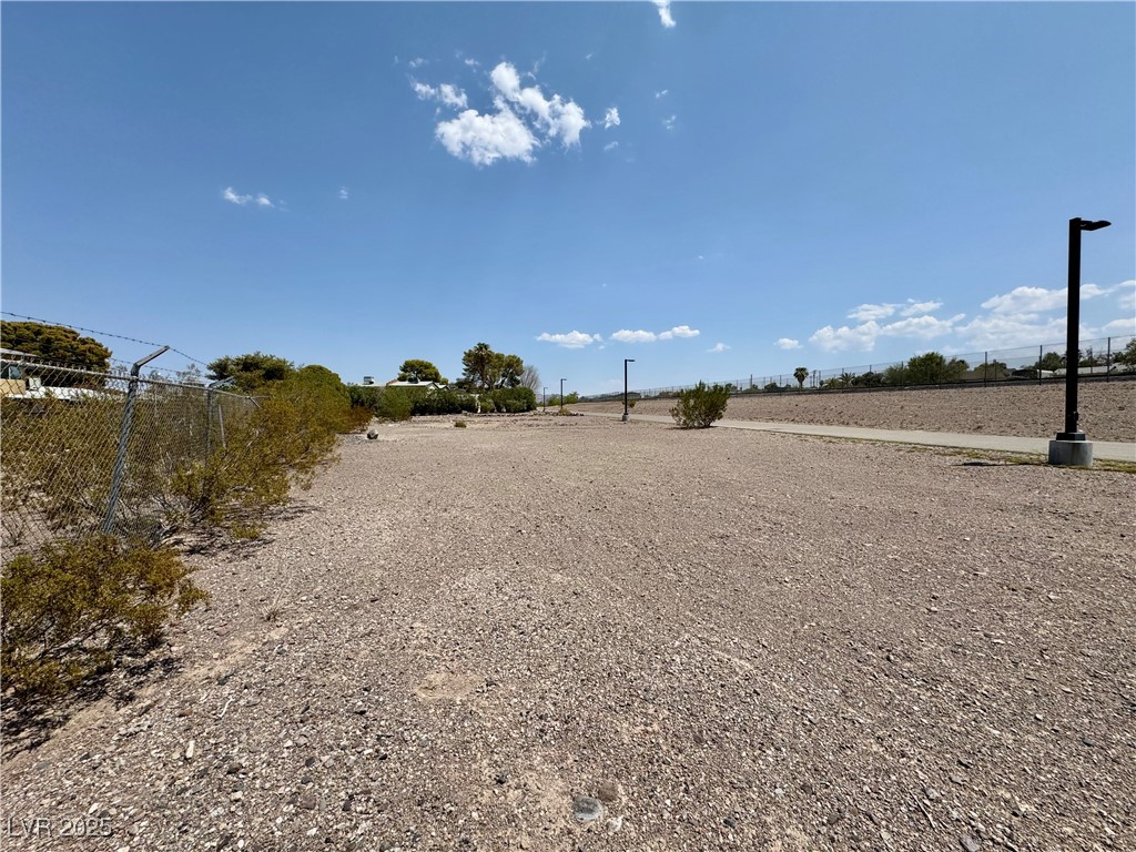 None Property Photo 3