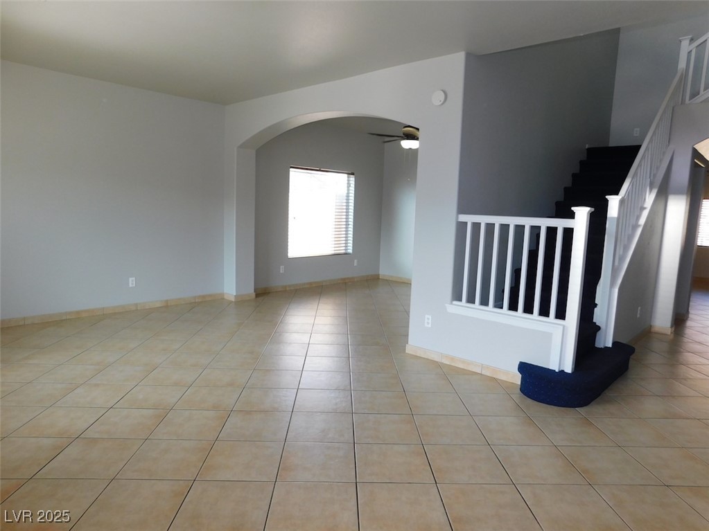 2905 Shimmering Bay Street Property Photo 5