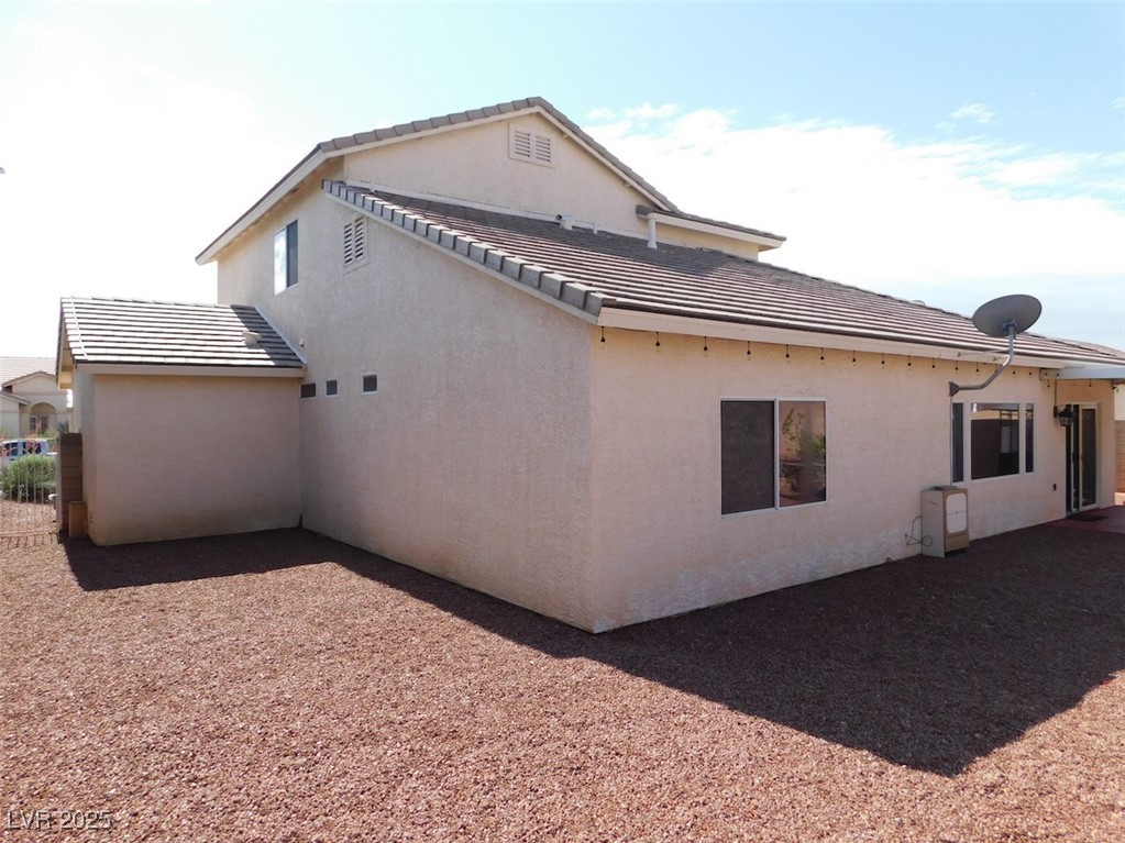 2905 Shimmering Bay Street Property Photo 45