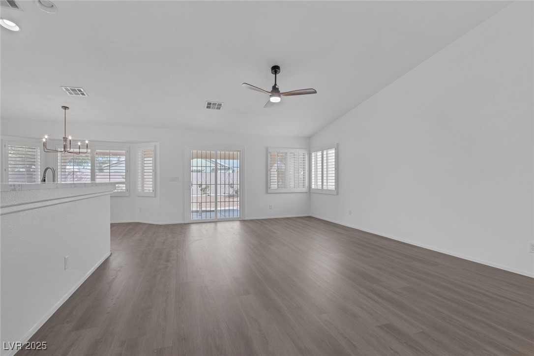 5808 Spinnaker Reach Avenue Property Photo 7