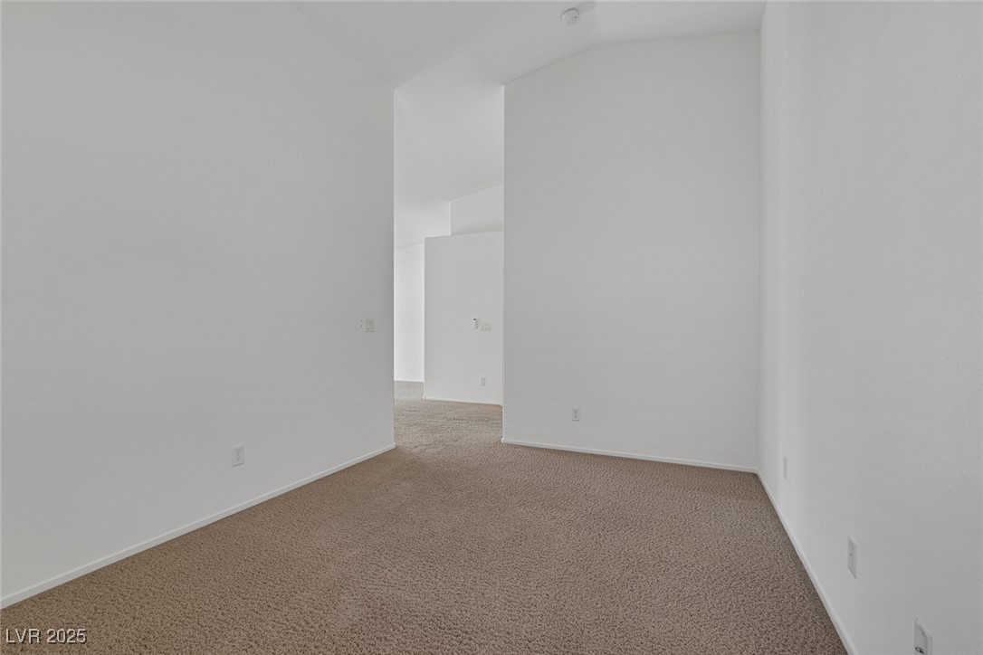 5808 Spinnaker Reach Avenue Property Photo 20