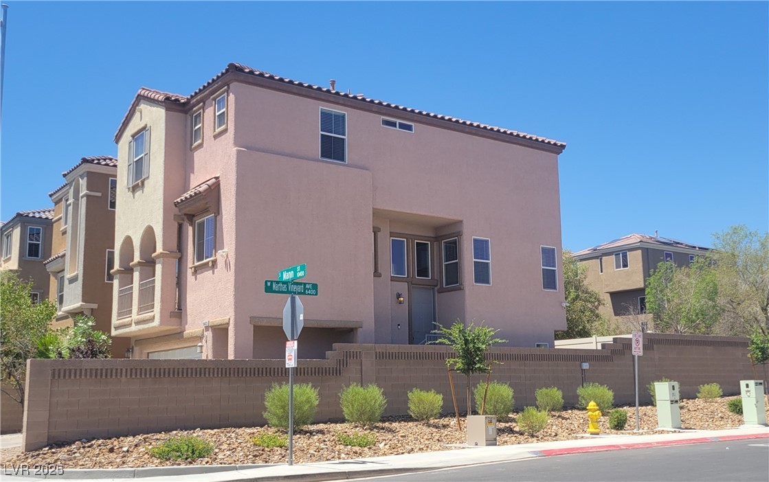 10453 Mann Street Property Photo 1
