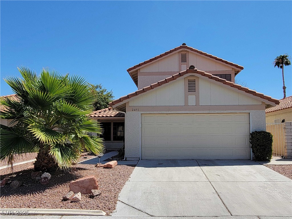 2451 Muirfield Avenue Property Photo 1