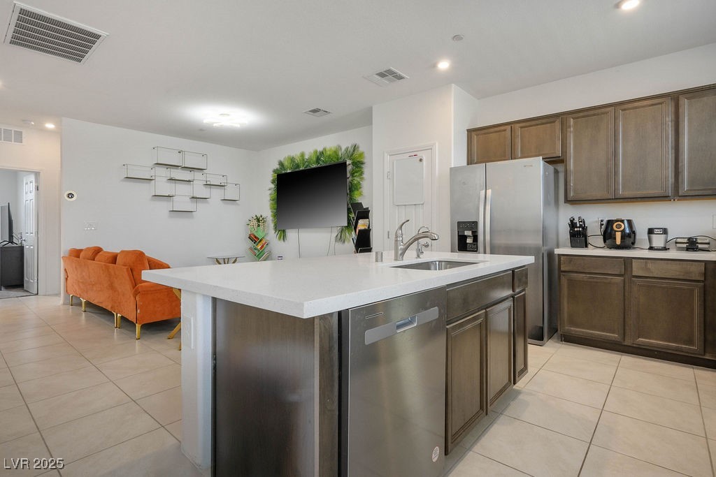 611 Sedum Avenue Property Photo 6