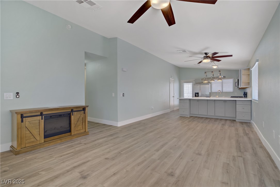 5129 Midnight Oil Drive Property Photo 3