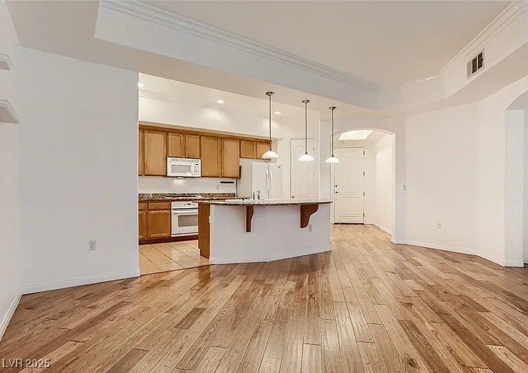 26 East Serene Avenue 202 Property Photo 6