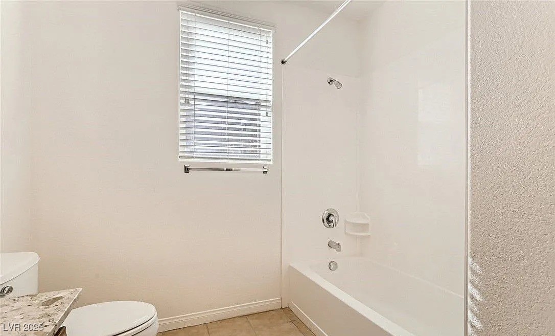 26 East Serene Avenue 202 Property Photo 12