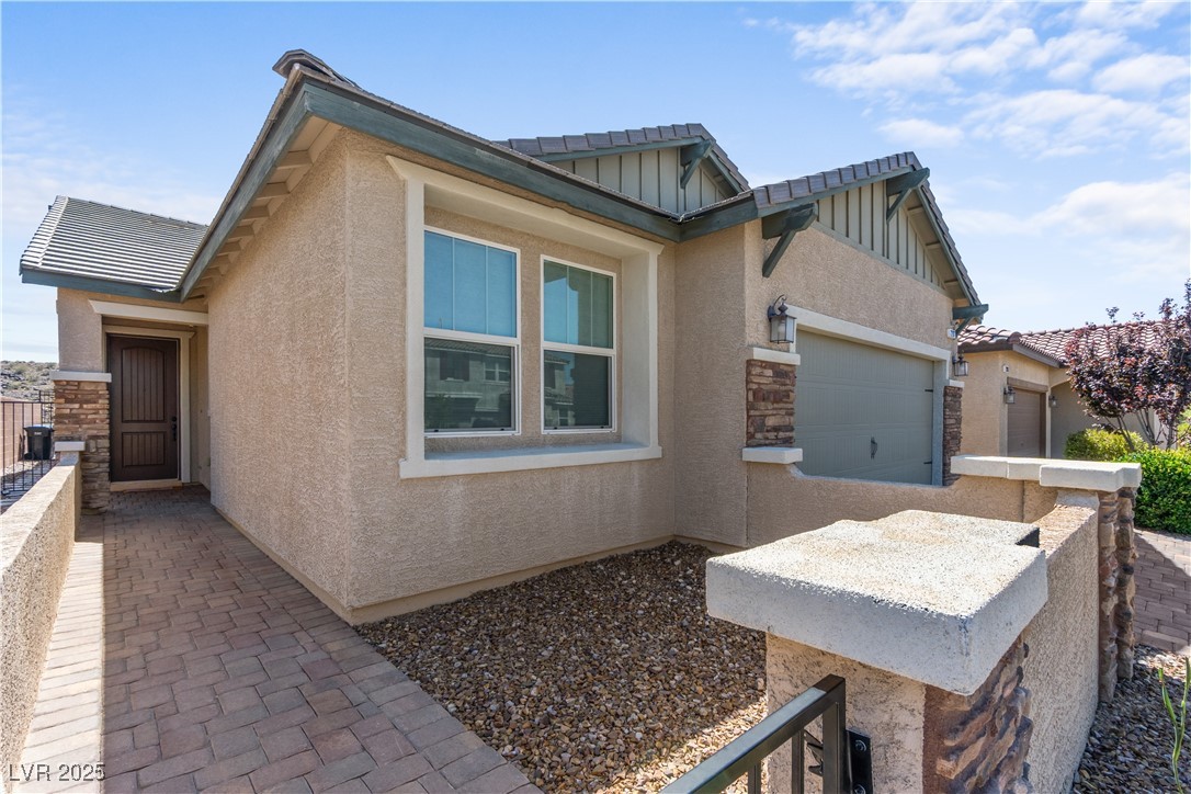 2207 Valdina Street Property Photo 4