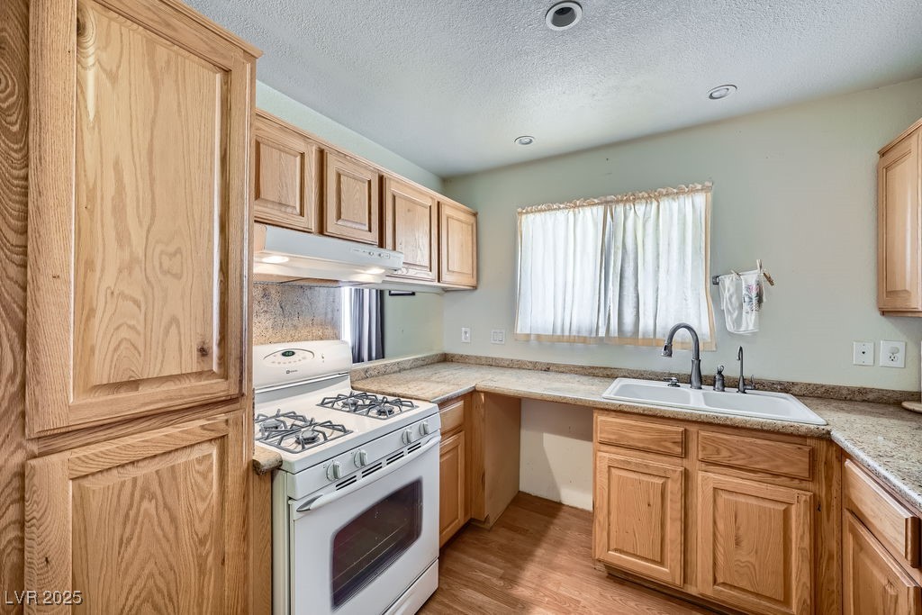 6766 Sebring Street Property Photo 6