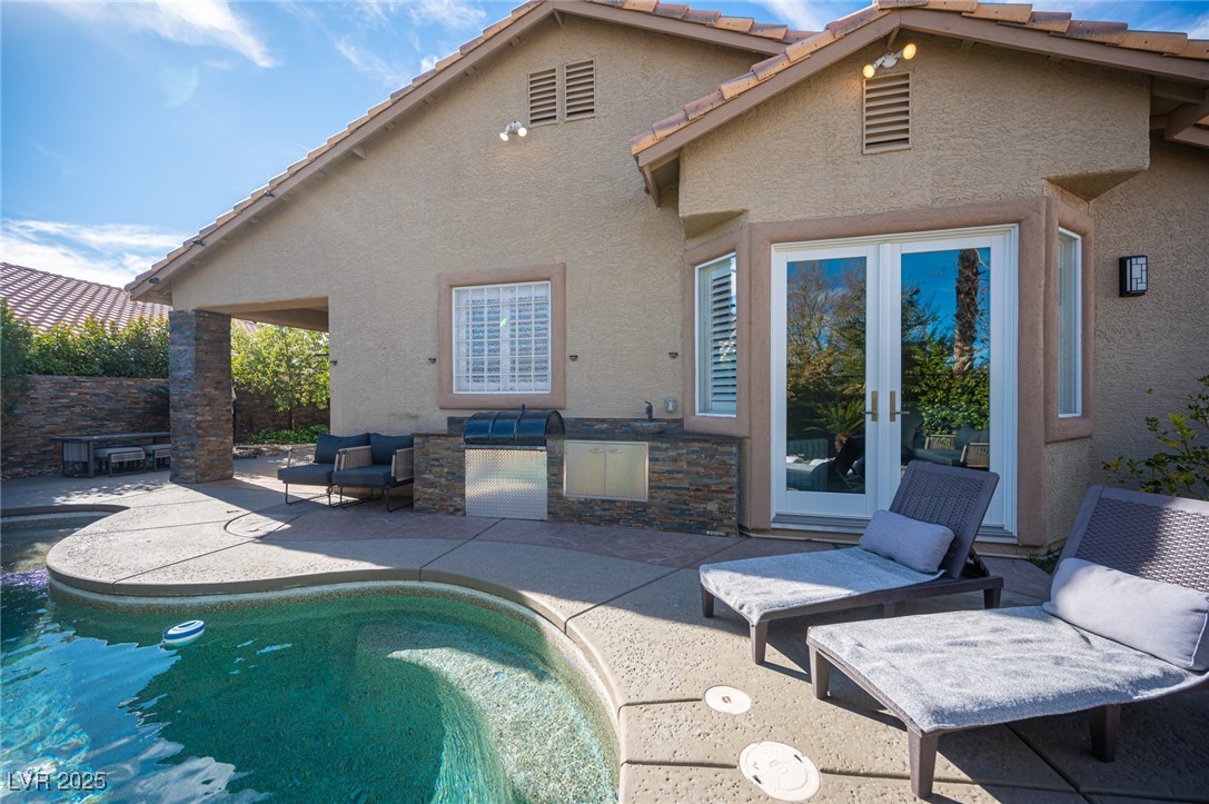 340 Autumn Palace Court Property Photo 7