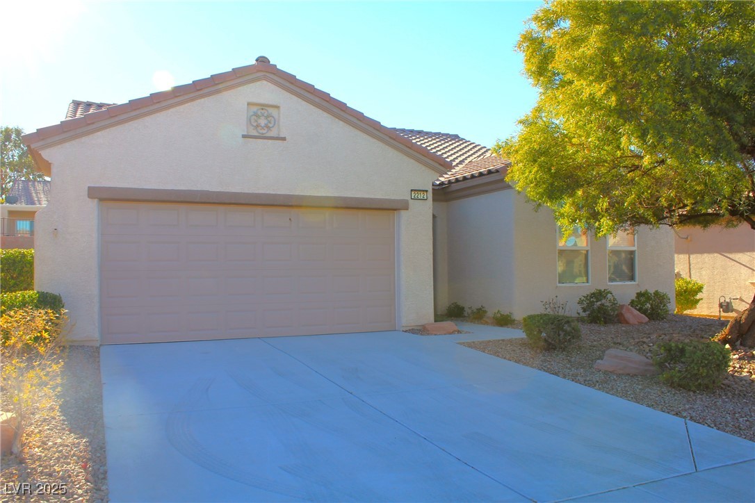 2212 Sawtooth Mountain Drive Property Photo 1