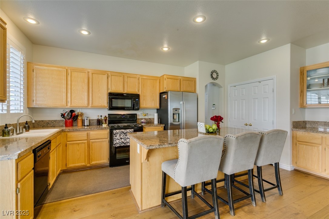 2418 Brockton Way Property Photo 29